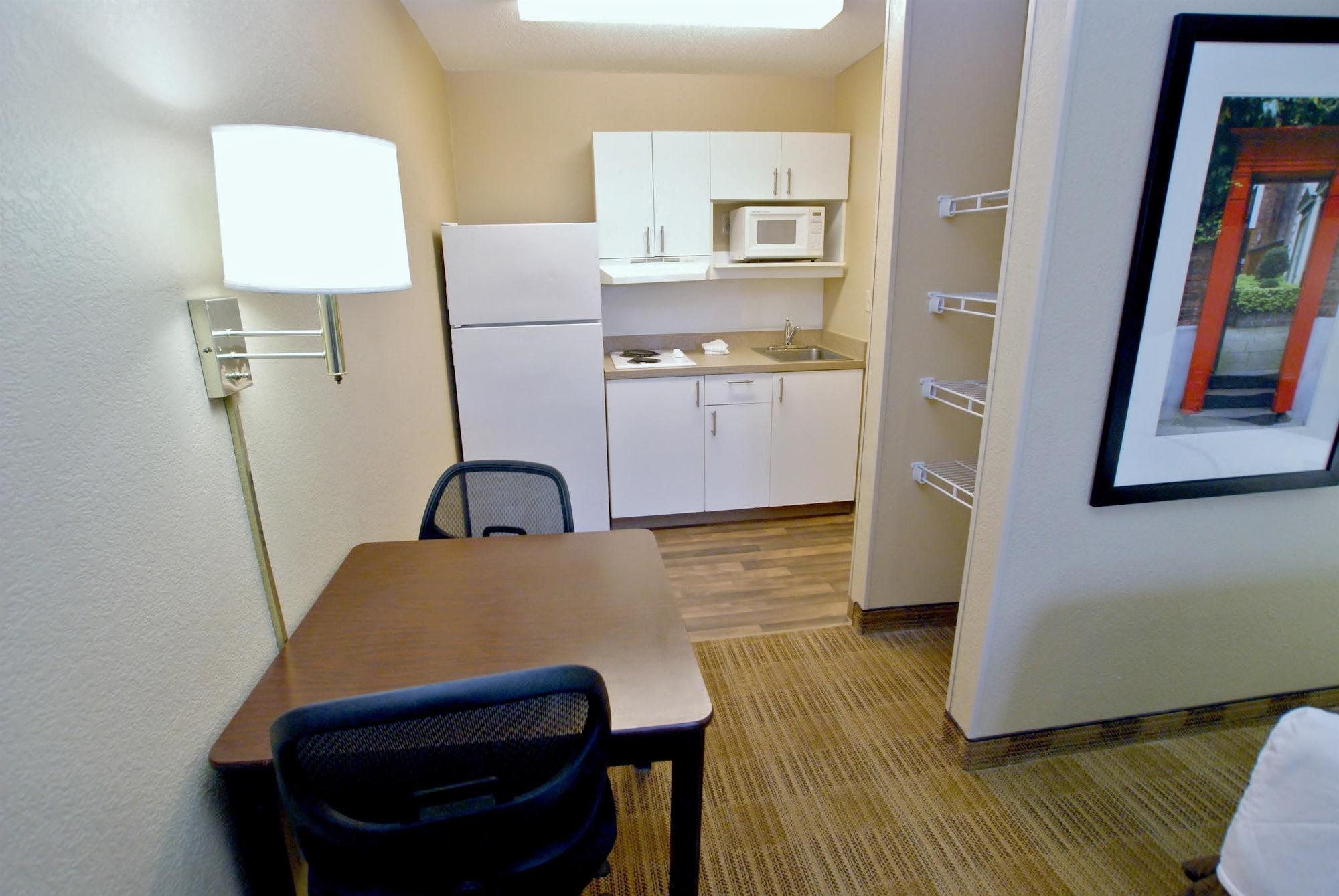 Mainstay Suites Knoxville - Cedar Bluff Buitenkant foto